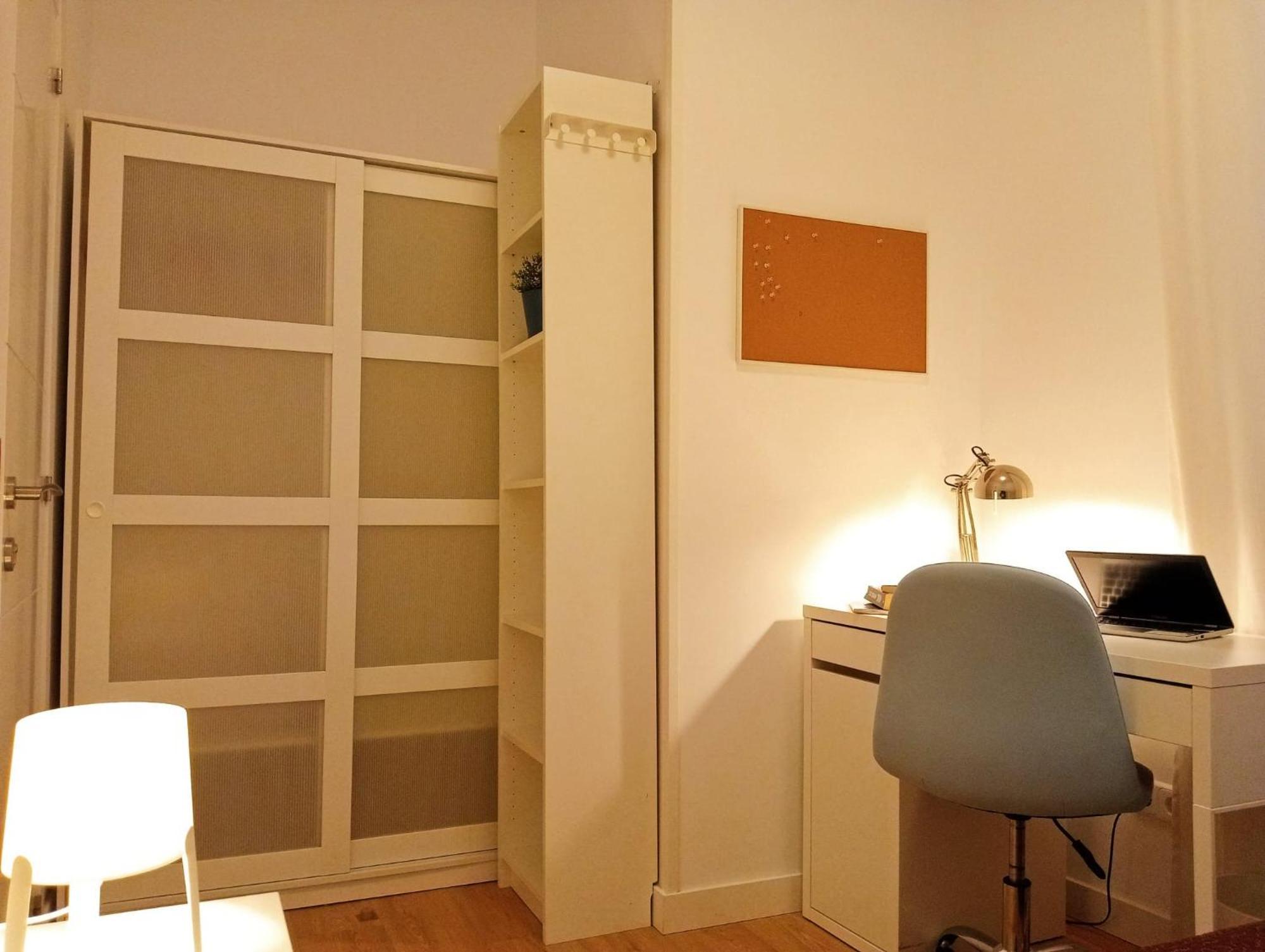 Far Home Plaza Mayor — Foto 2